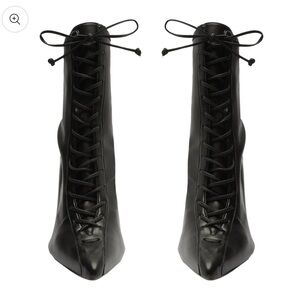 Schutz Tennie Bootie